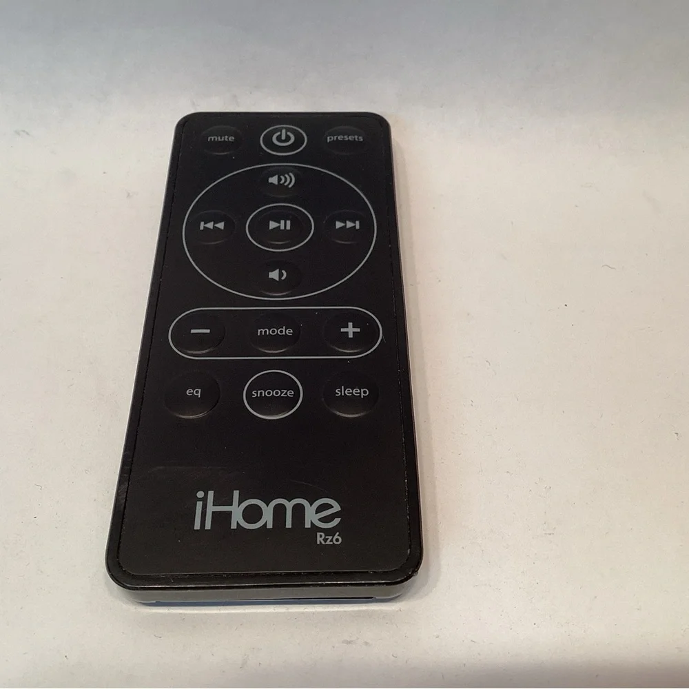 iHome RZ6 Remote Control Tested Working Fresh Battery


4 oz

12 - Picture 3 of 4